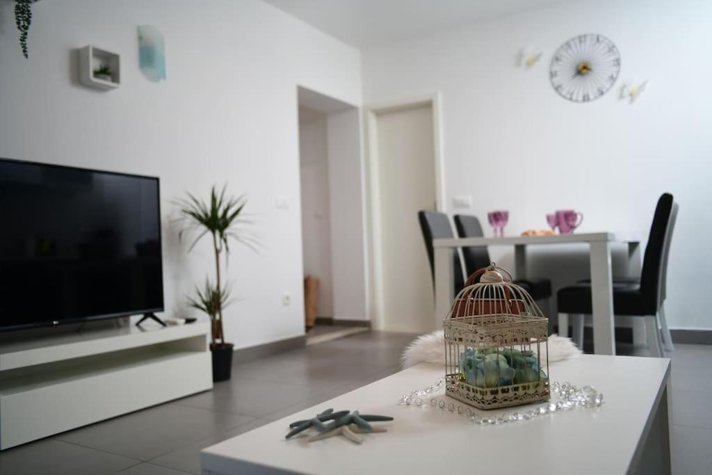 Wave N' Sea Apartment With A Private Pool Dubrovnik Eksteriør bilde