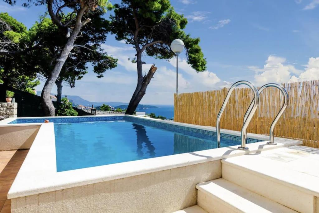 Wave N' Sea Apartment With A Private Pool Dubrovnik Eksteriør bilde