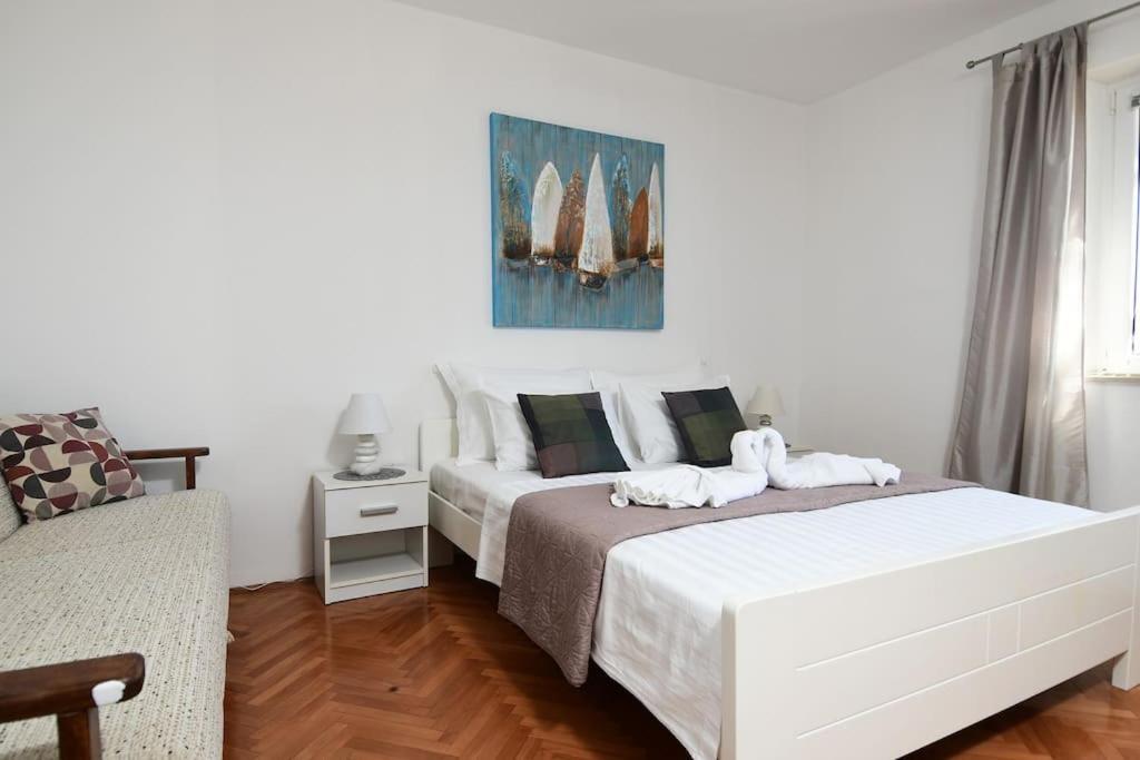 Wave N' Sea Apartment With A Private Pool Dubrovnik Eksteriør bilde