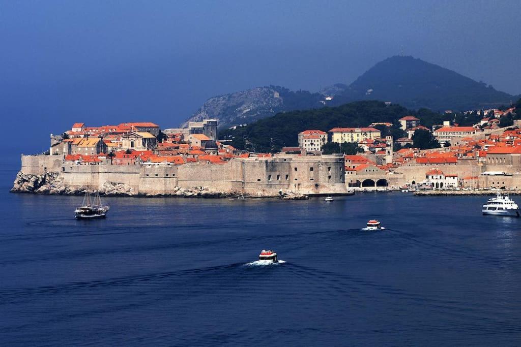 Wave N' Sea Apartment With A Private Pool Dubrovnik Eksteriør bilde